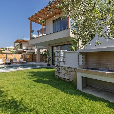 Cameo Luxury ラガナス