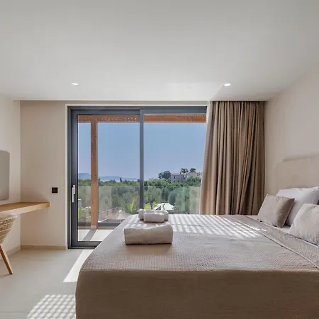 Cameo Luxury Villa *