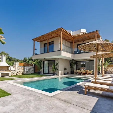 Cameo Luxury Villa *