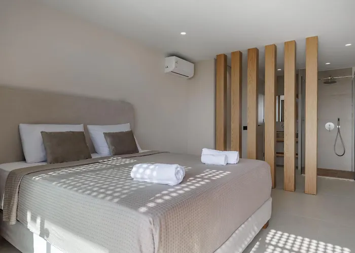 Villa Cameo Luxury *