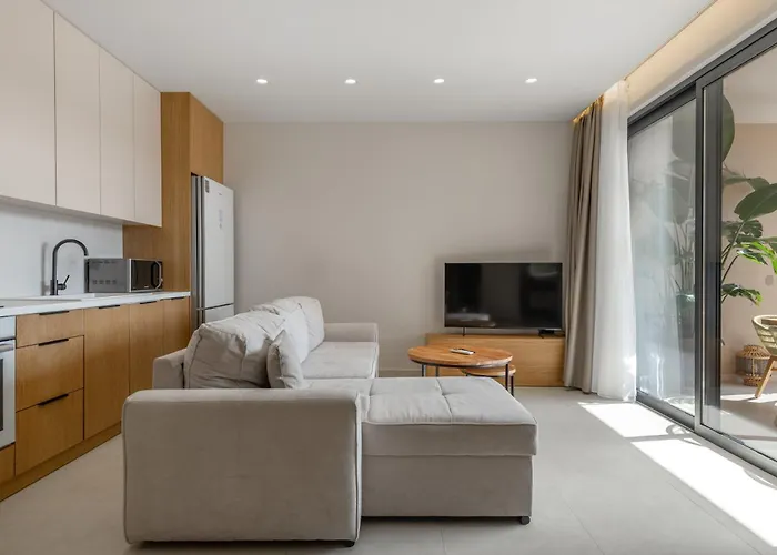 Cameo Luxury Laganas