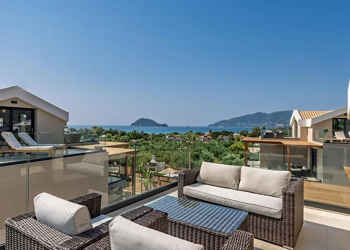 Cameo Luxury Villa