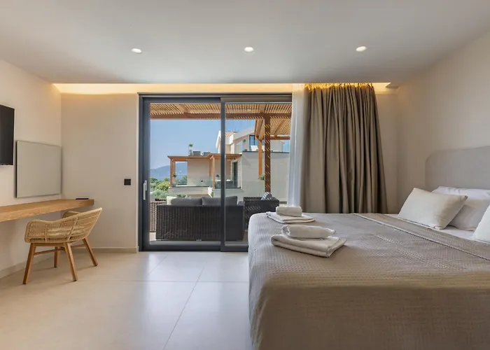 Cameo Luxury Laganas