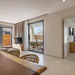ヴィラ Cameo Luxury