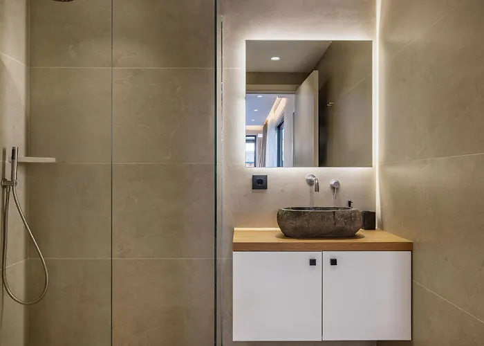 Cameo Luxury Villa